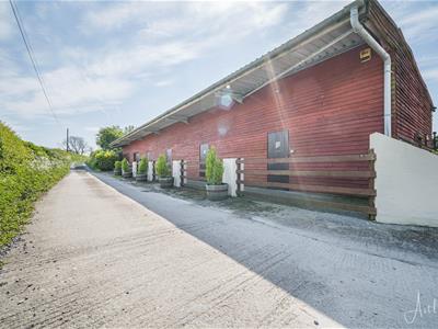 Detached Double Garage